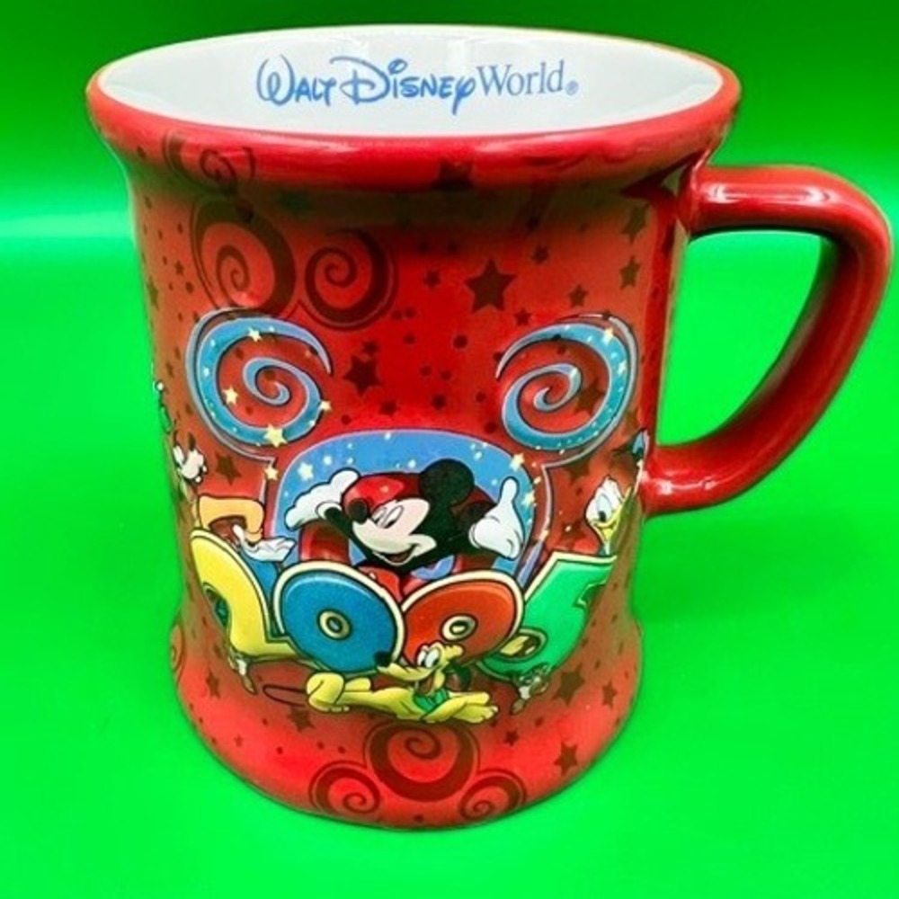 Disney Coffee Mug Unisex OS Red 2005 Mickey Pluto Donald Goofy Tinker Bell